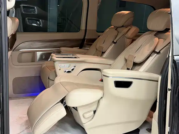 Mercedes-Benz V-Class 2022