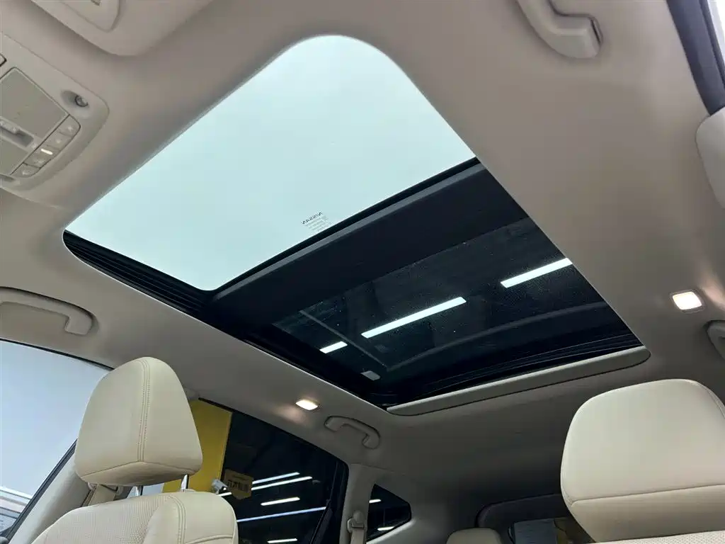 Nissan Murano 2019 — фото 18