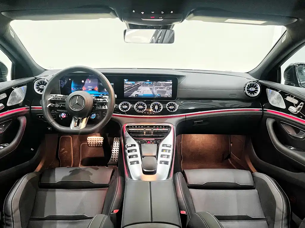 Mercedes-Benz AMG GT 2025 — фото 6