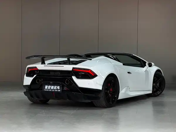 Lamborghini Huracan 2018