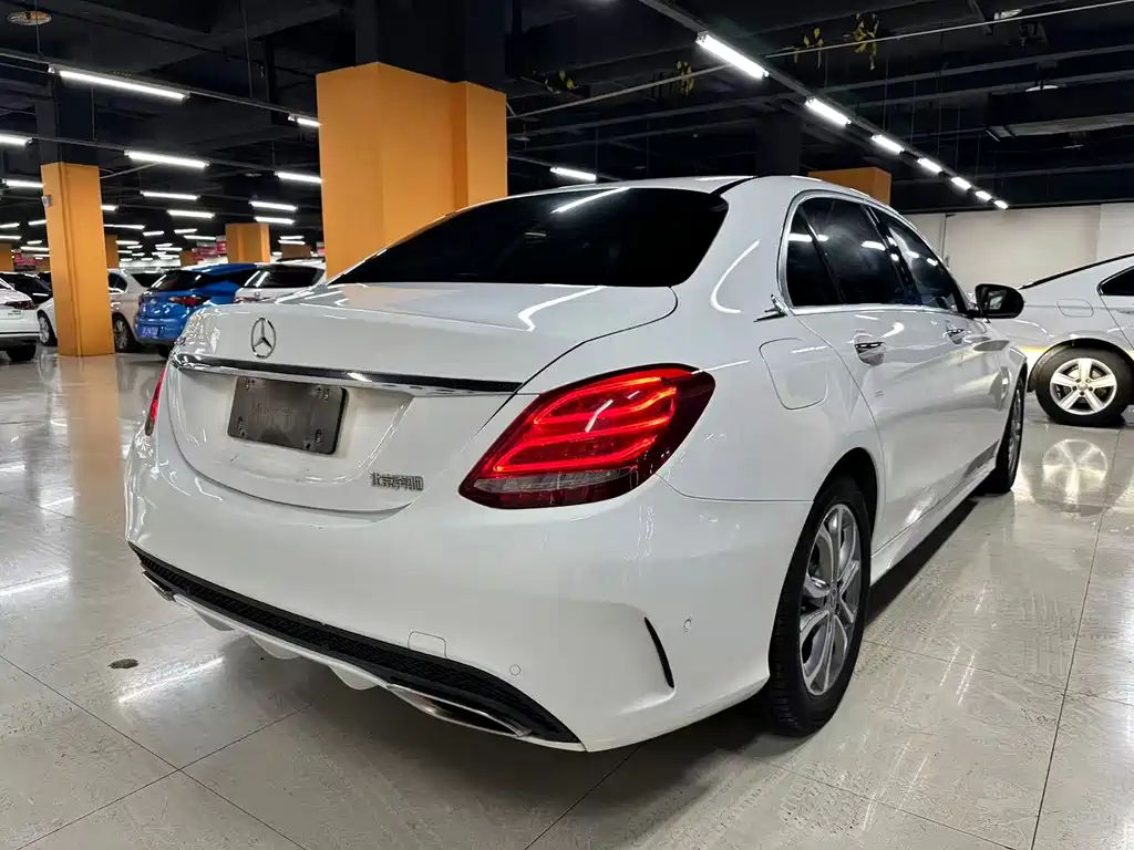 Mercedes-Benz C-Class 2017