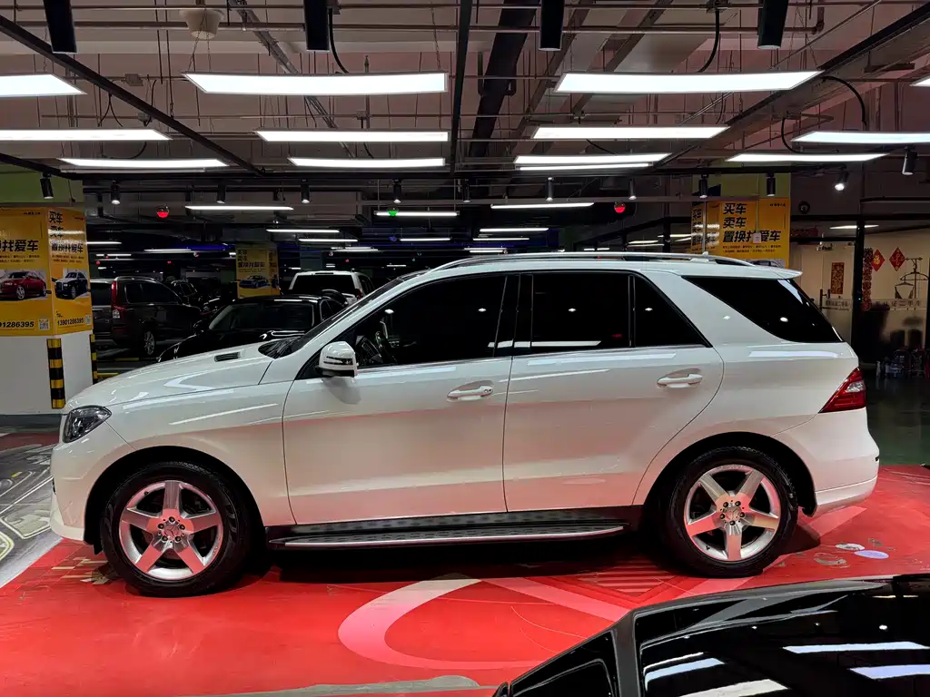 Mercedes-Benz M-Class 2013 — фото 11