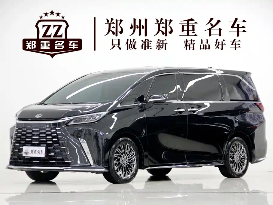 Lexus LM 2024 — фото 1