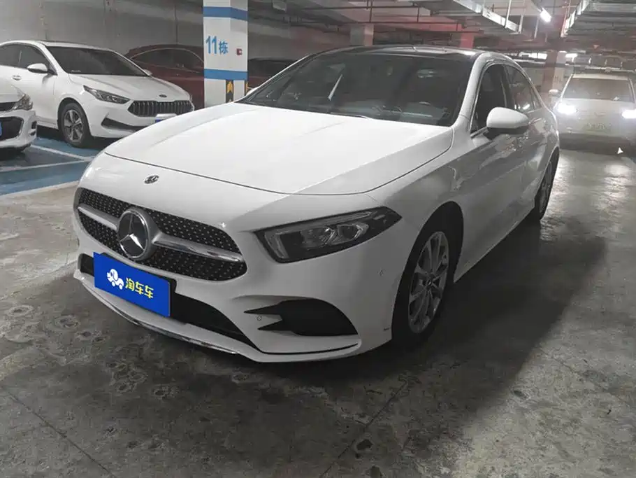 Mercedes-Benz A-Class 2019 — фото 1