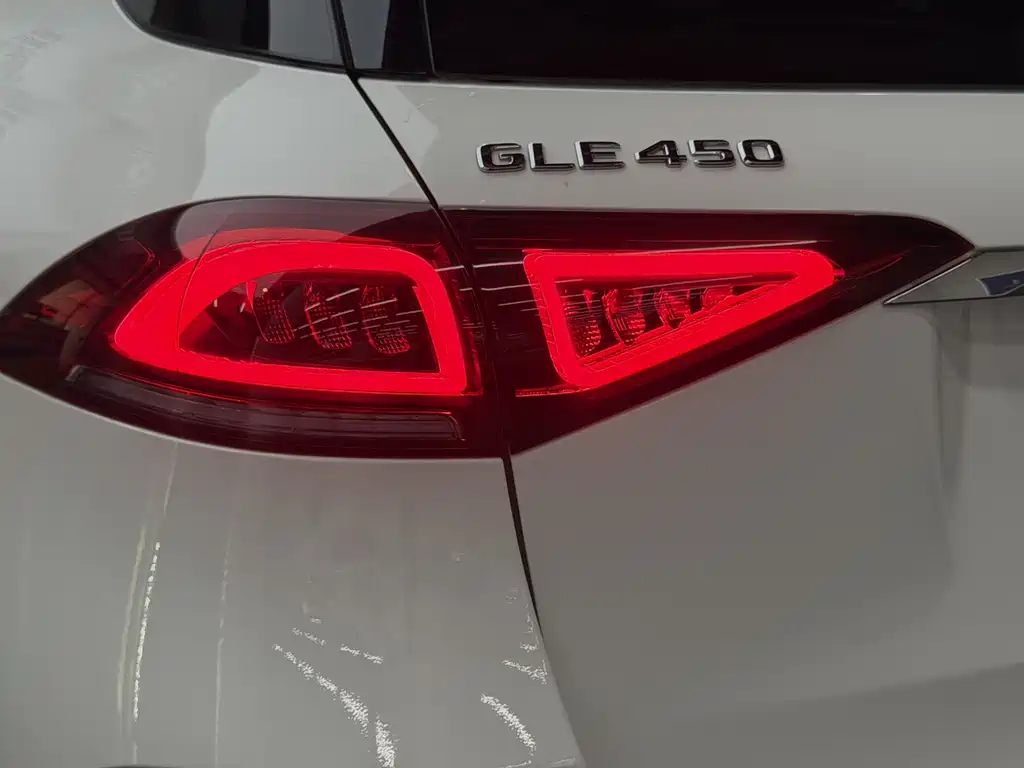Mercedes-Benz GLE 2023 — фото 18
