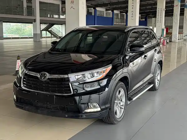 Toyota Highlander 2015