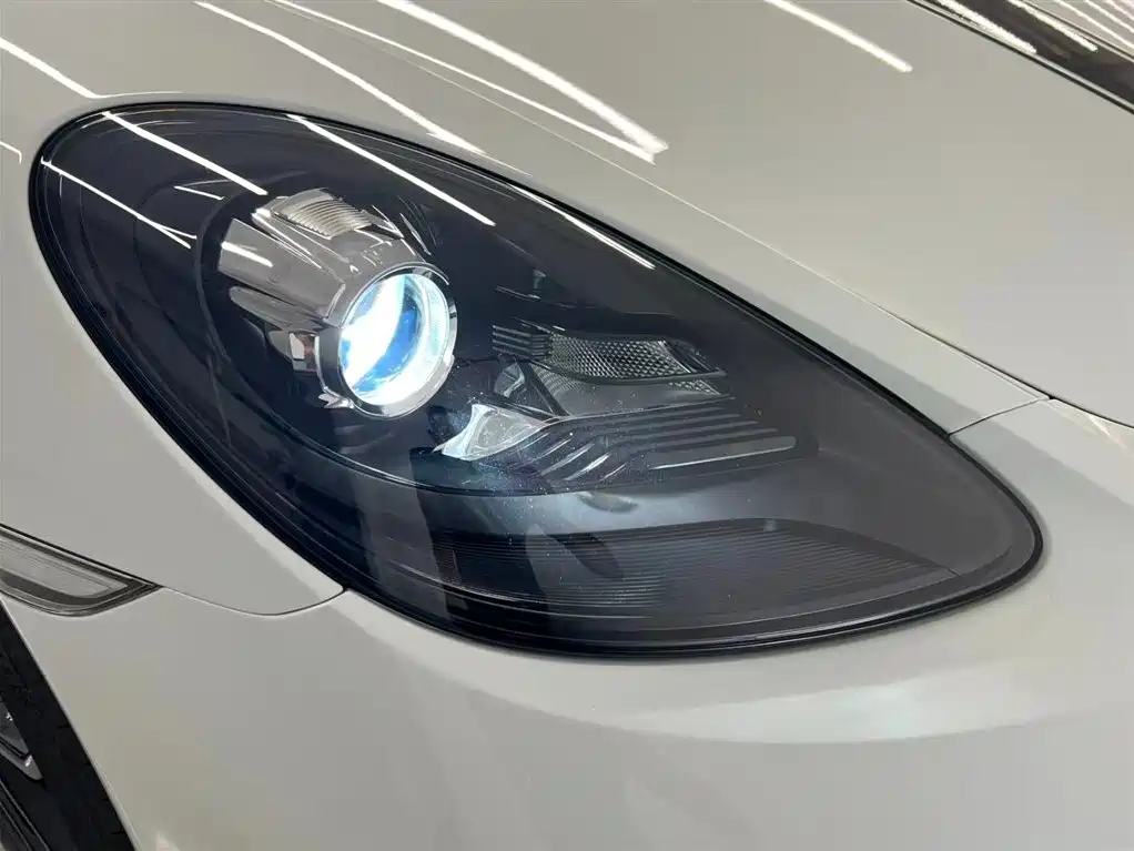 Porsche 718 2026 — фото 13