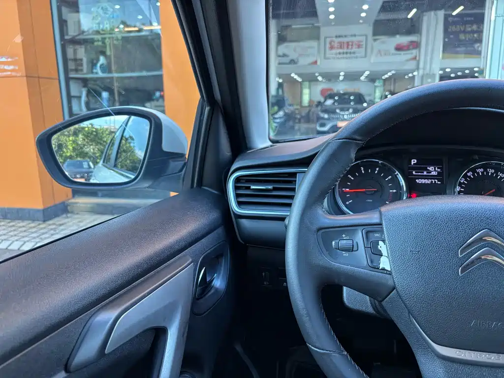 Citroen C3-XR 2015 — фото 20