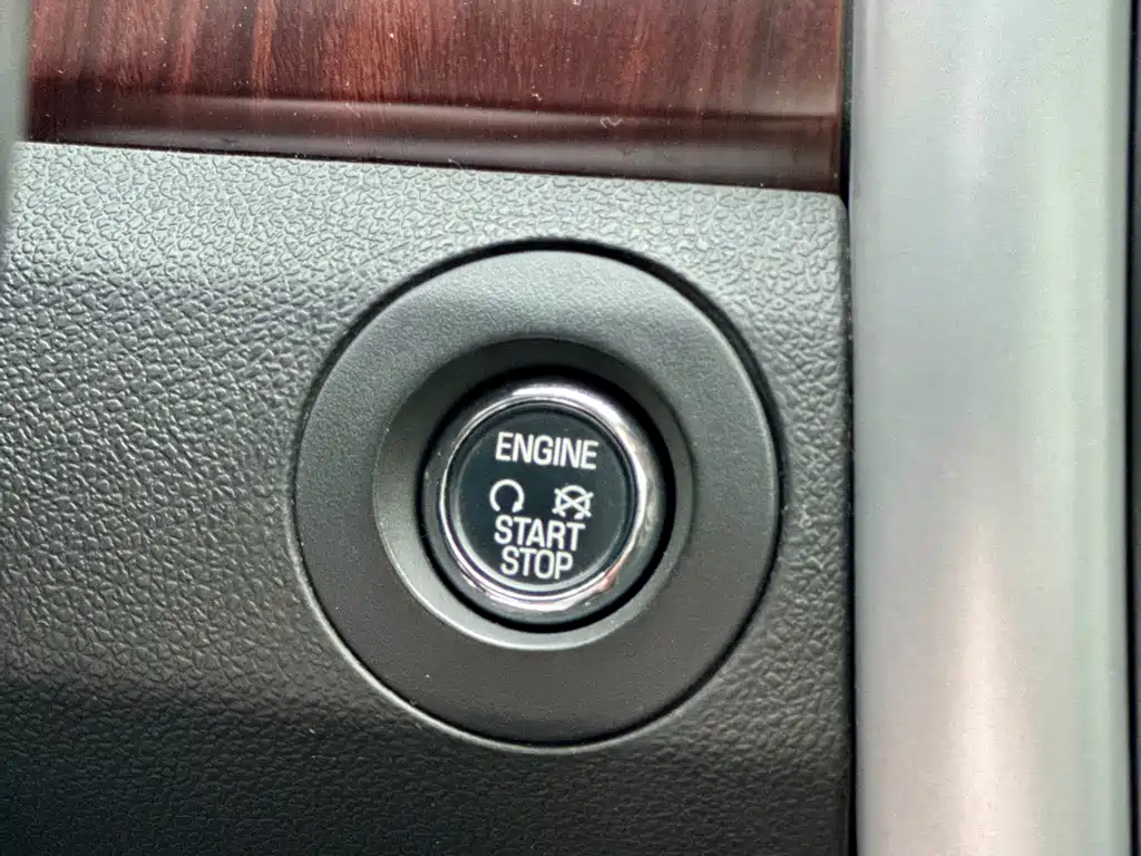 Ford Edge 2015 — фото 28