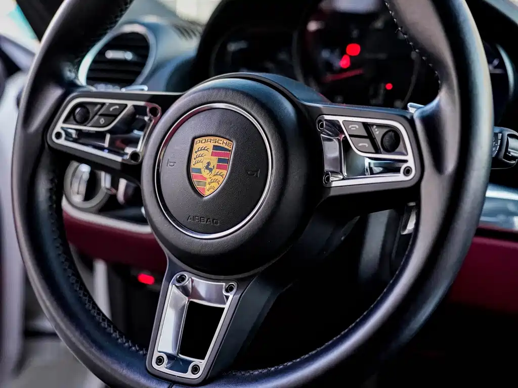 Porsche 718 2018 — фото 10