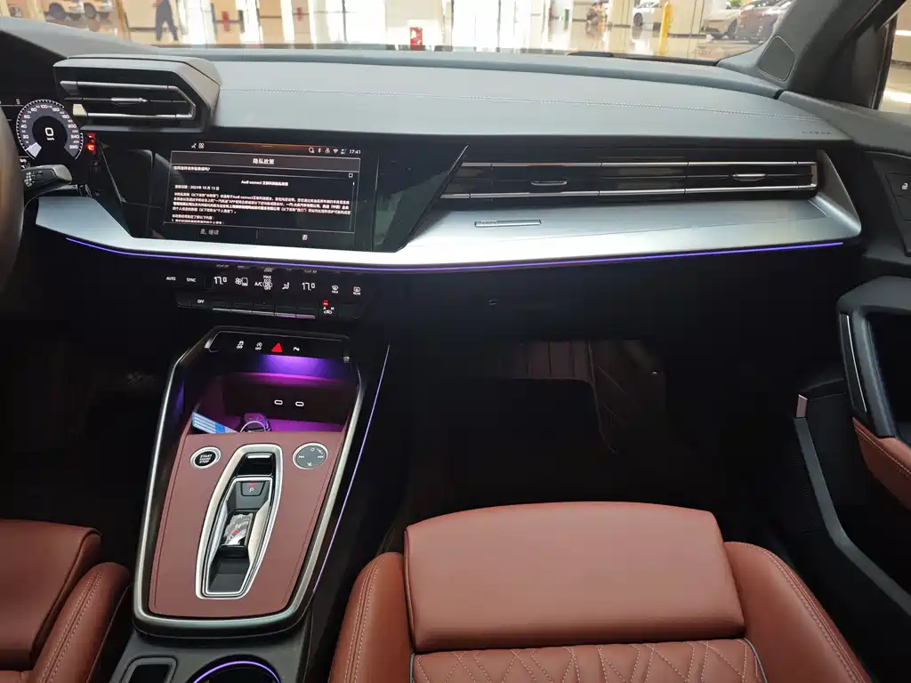 Audi A3 2025 — фото 15