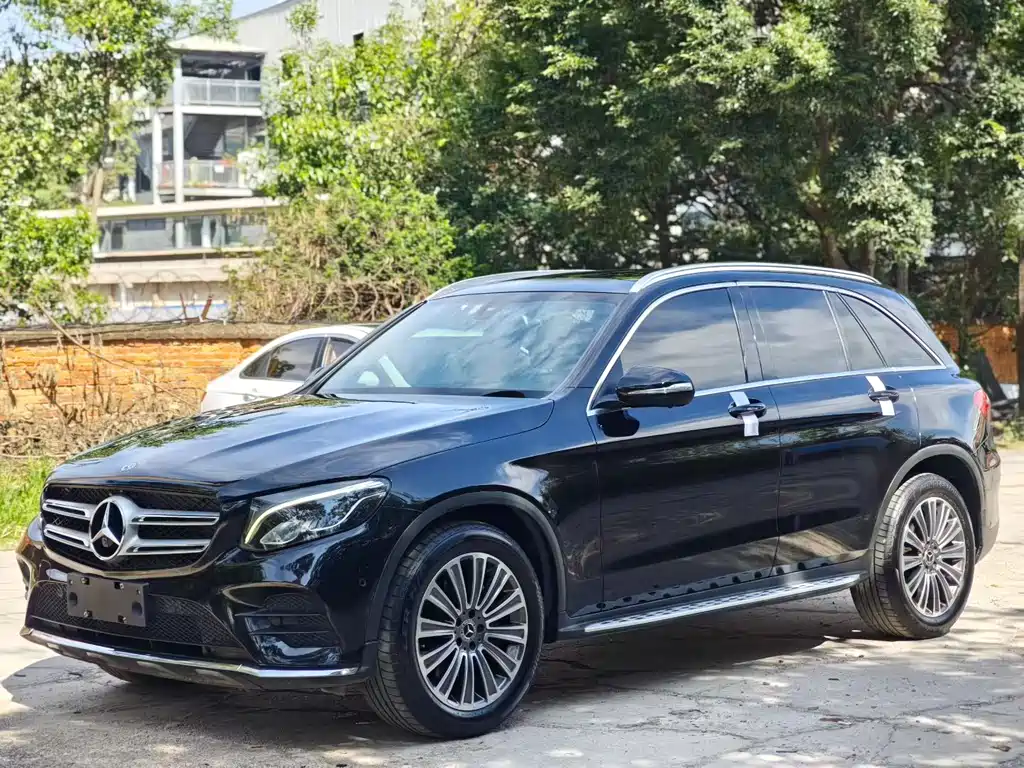 Mercedes-Benz GLC 2017 — фото 1