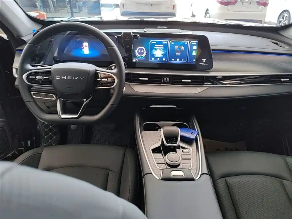 Chery Tiggo 8 PRO 2023 — фото 10