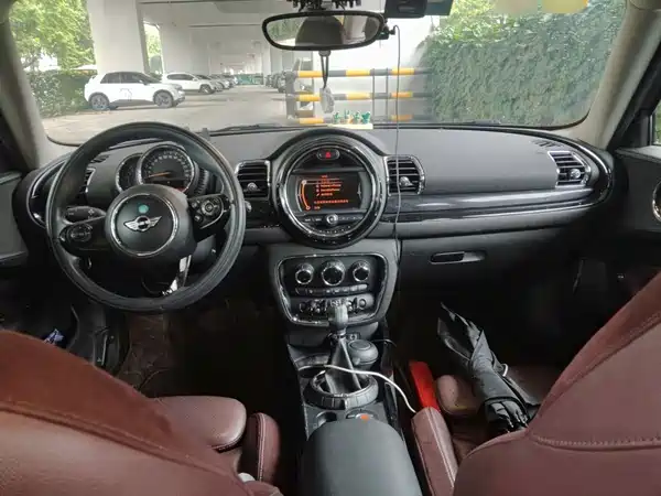 MINI Clubman 2016