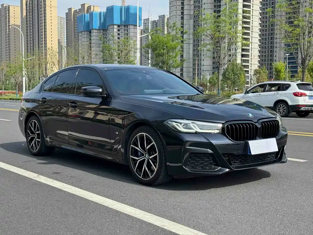 BMW 5 Series 2022