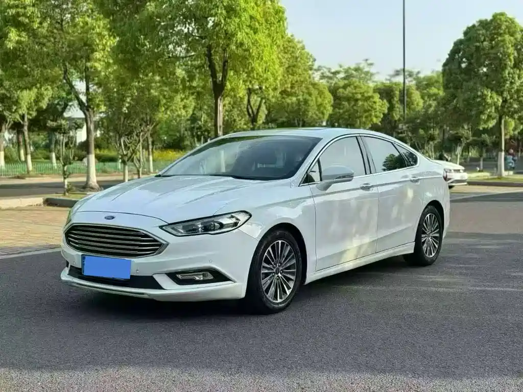 Ford Mondeo 2018 — фото 1