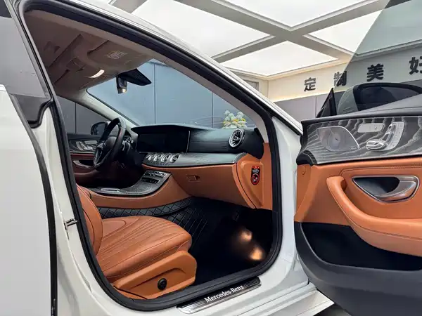 Mercedes-Benz CLS 2021