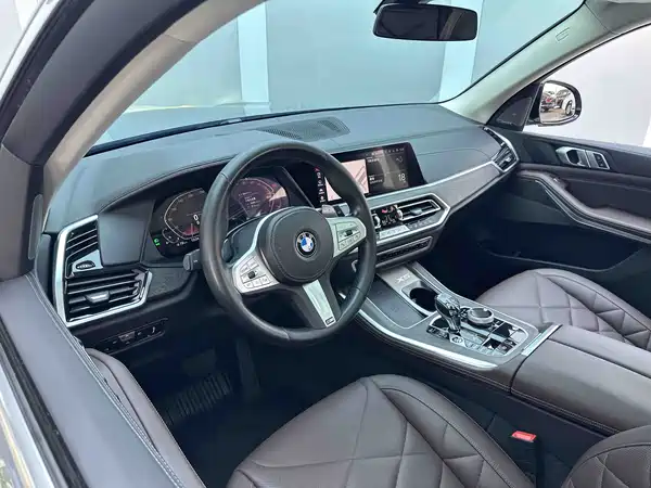 BMW X5 2023