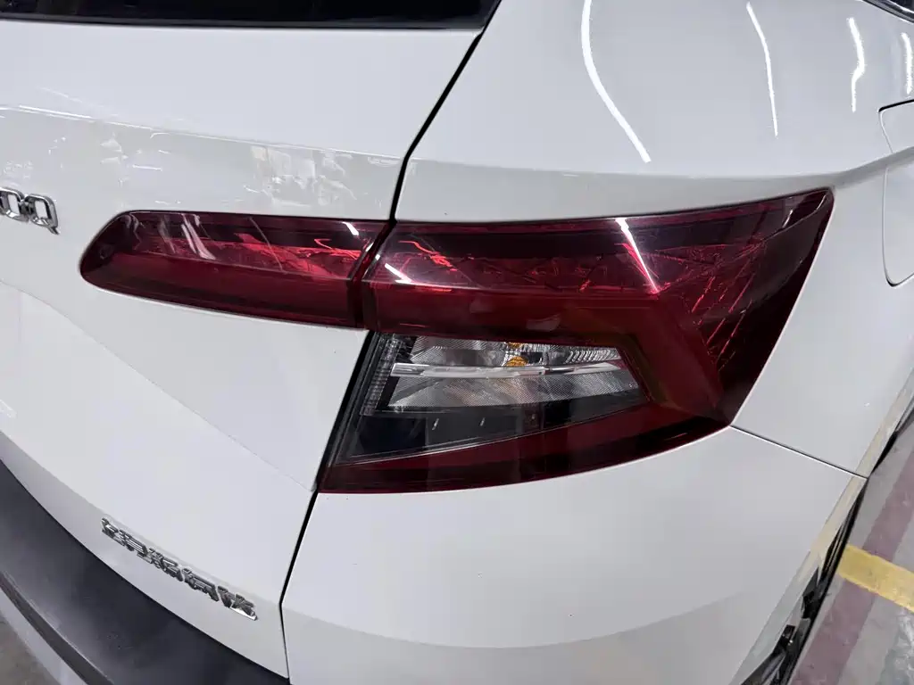 Skoda Karoq 2018 — фото 21