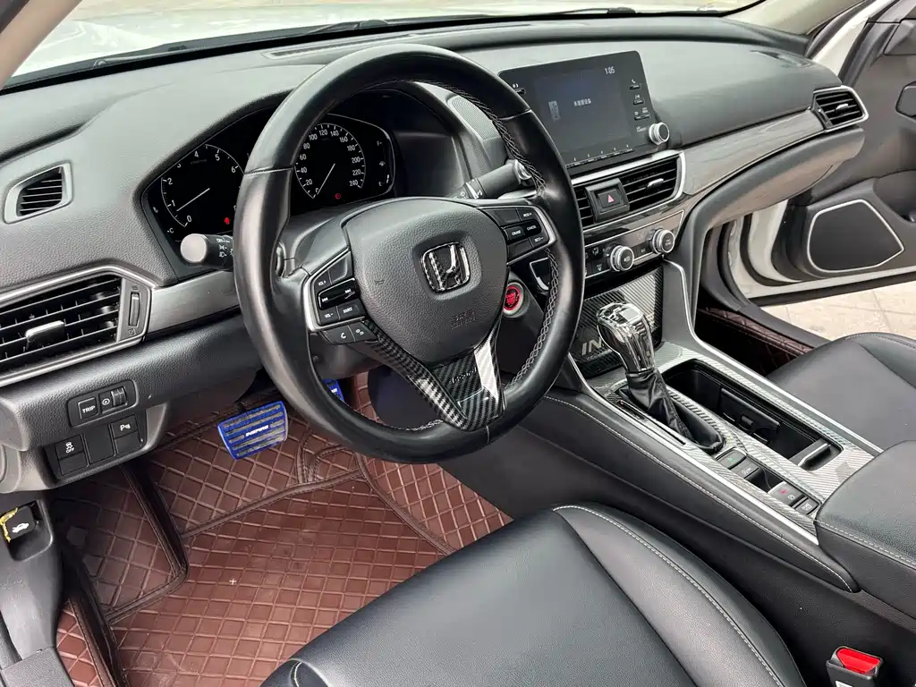 Honda Inspire 2021 — фото 11
