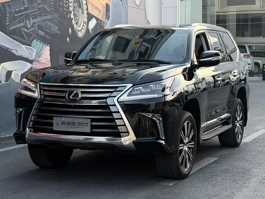 Lexus LX 2019 — фото 2