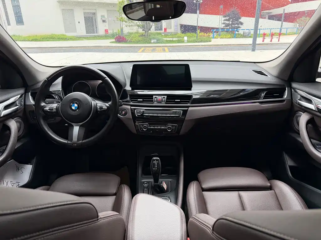 BMW X1 2022 — фото 9