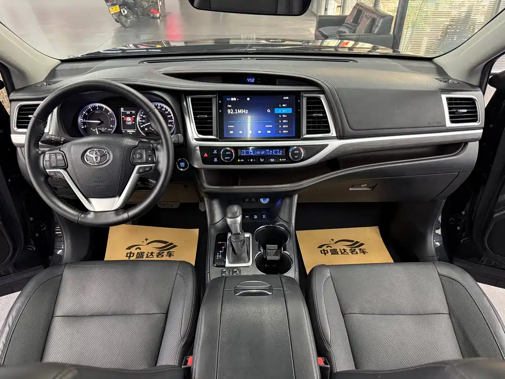 Toyota Highlander 2021 — фото 13