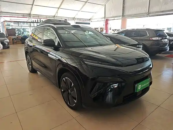 BYD Tang L 2025