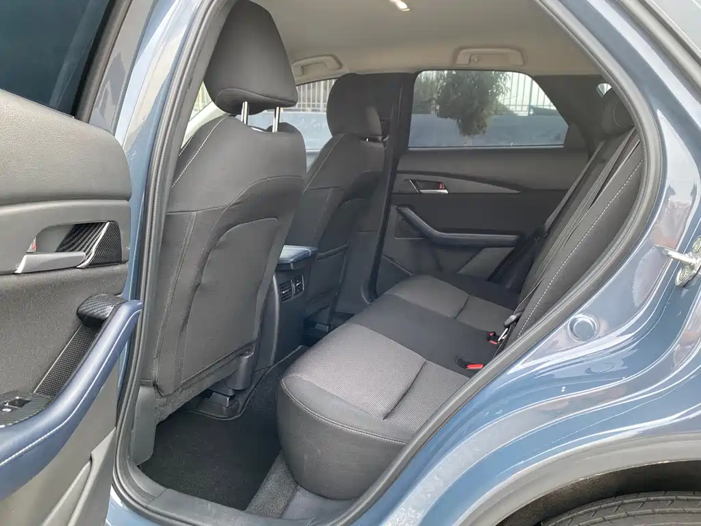 Mazda CX-30 2023