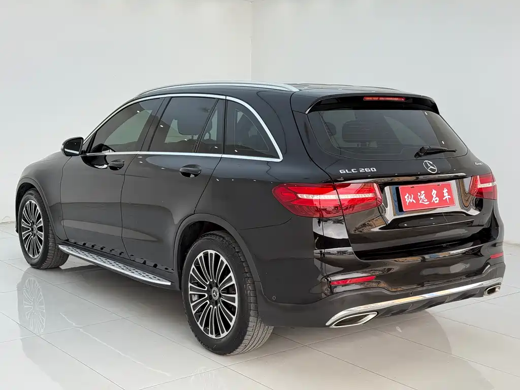 Mercedes-Benz GLC 2018 — фото 19