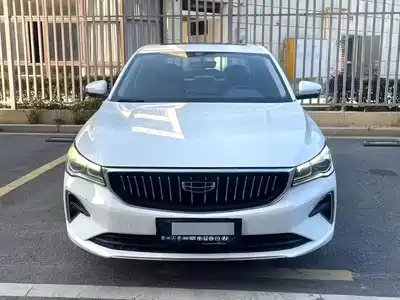 Geely Emgrand 2023