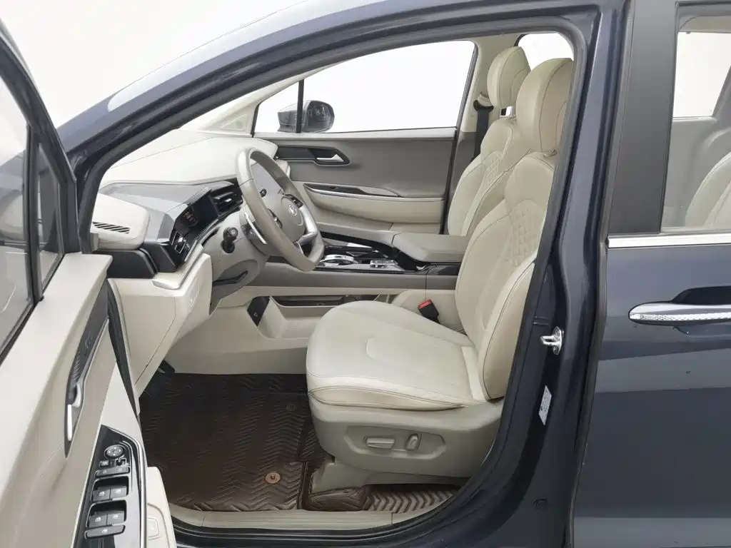 Hyundai Custin 2021 — фото 10
