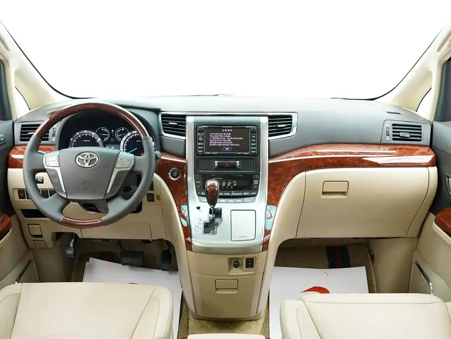Toyota Alphard 2011 — фото 14
