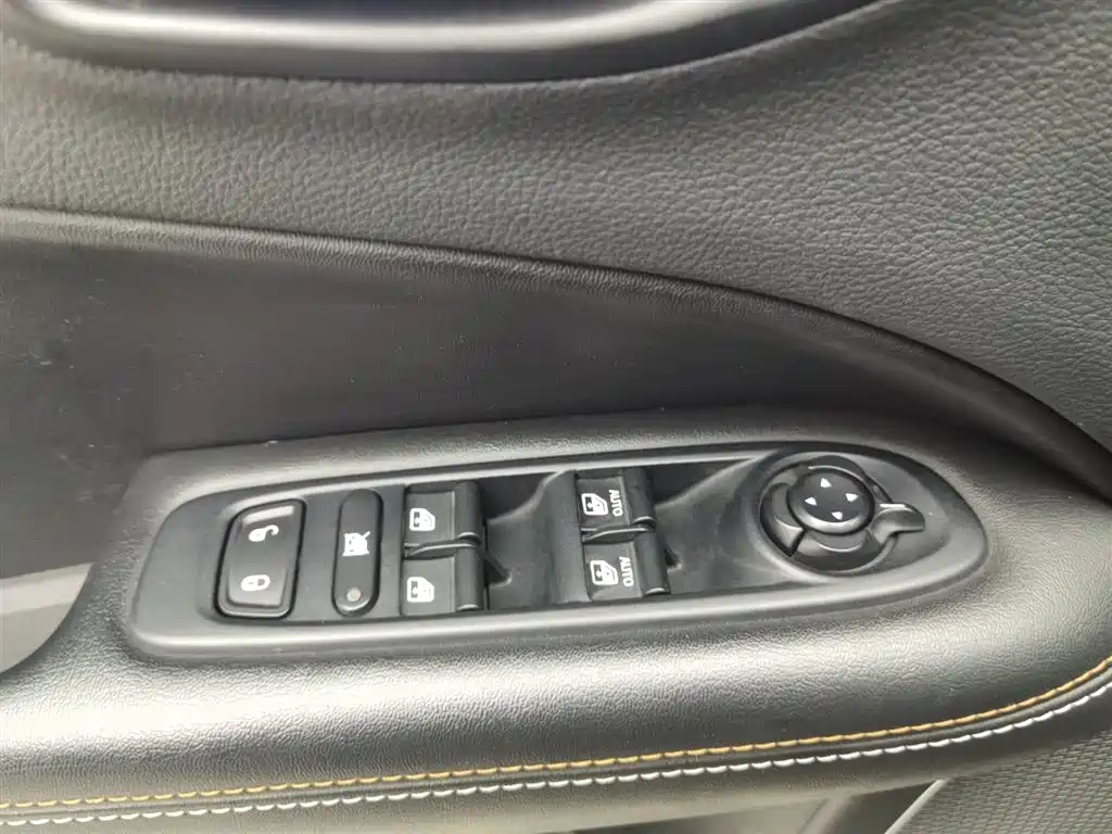 Jeep Compass 2021 — фото 9