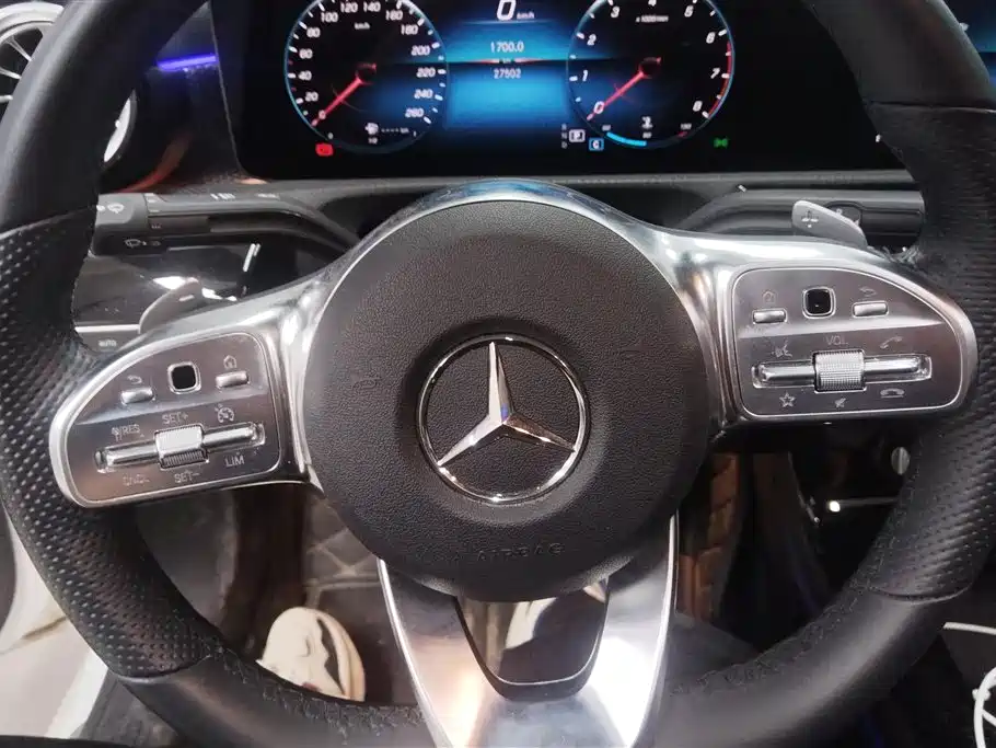 Mercedes-Benz A-Class 2022 — фото 14
