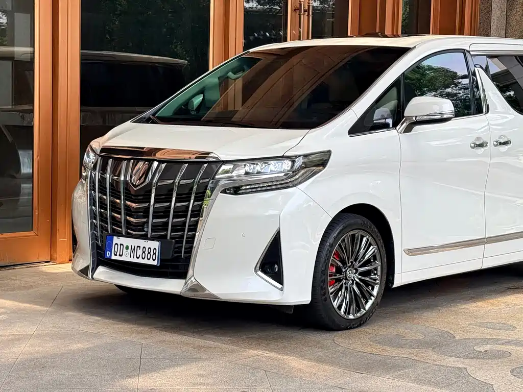 Toyota Alphard 2018 — фото 3