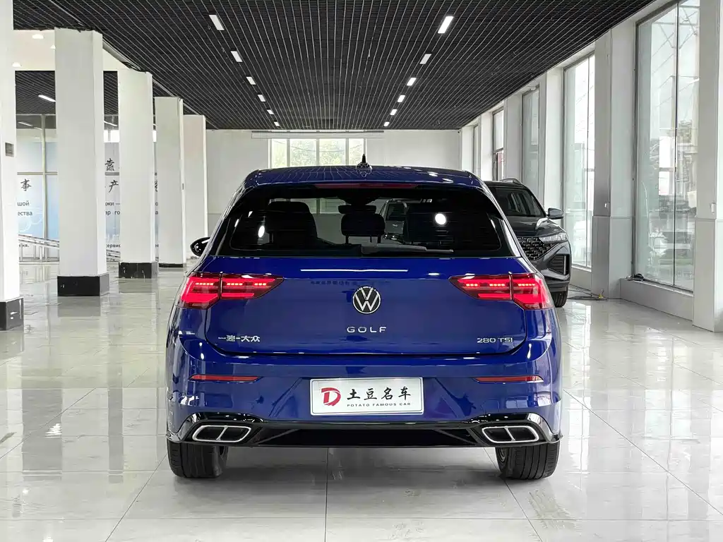 Volkswagen Golf 2022