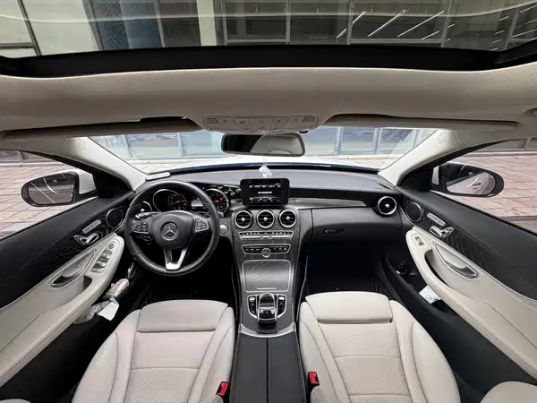 Mercedes-Benz C-Class 2016