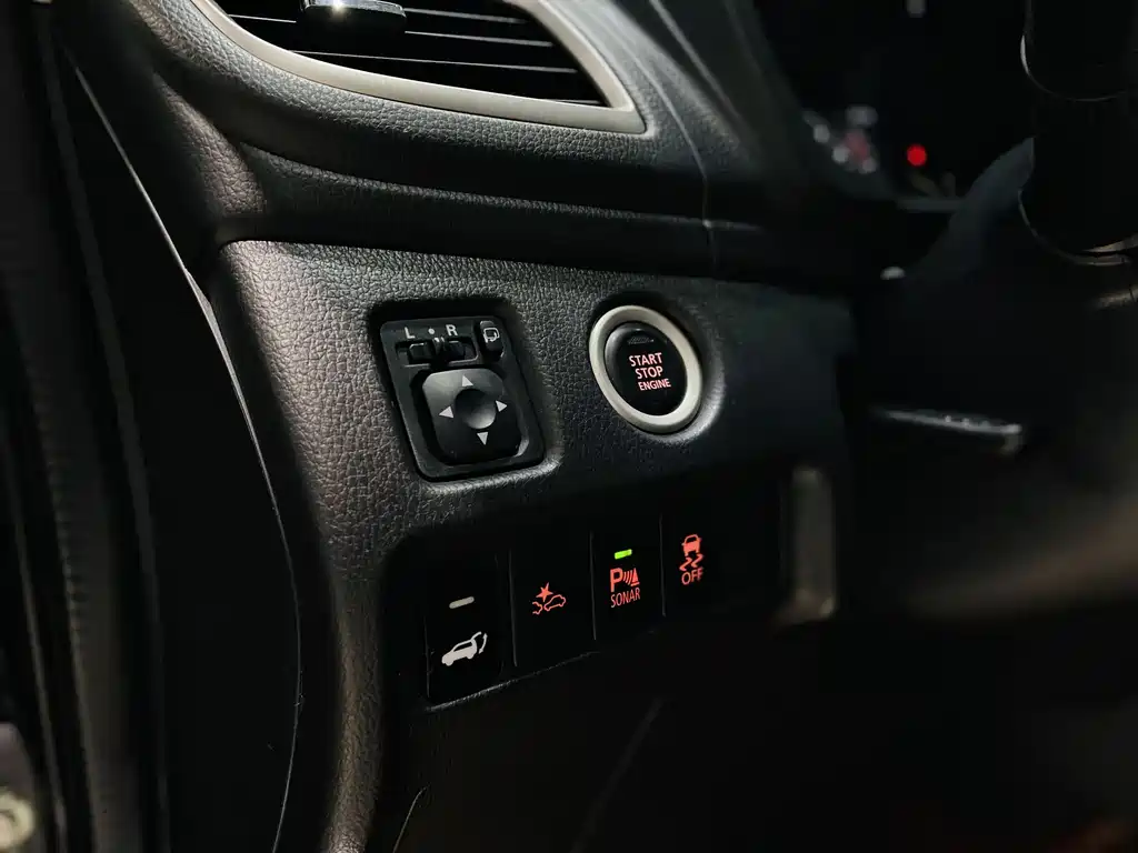 Mitsubishi Pajero Sport 2020 — фото 9