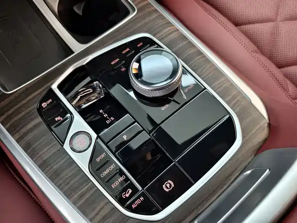 BMW X5 2024
