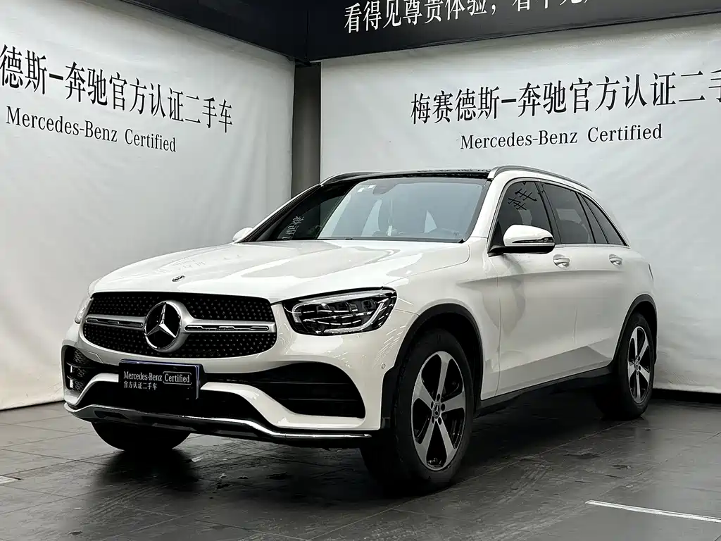 Mercedes-Benz GLC 2022 — фото 1