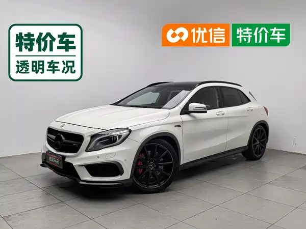Mercedes-Benz GLA AMG 2016