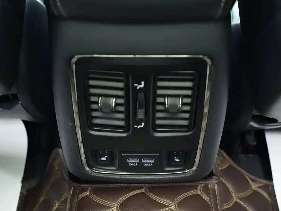 Jeep Grand Cherokee 2015 — фото 22
