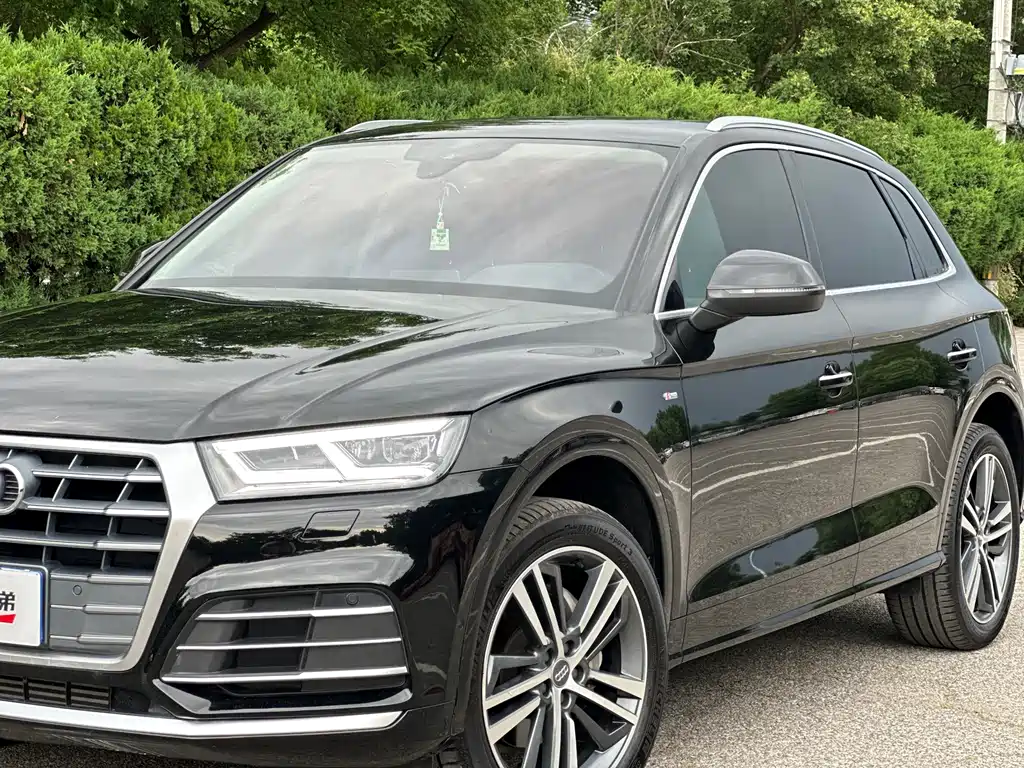 Audi Q5L 2021 — фото 2