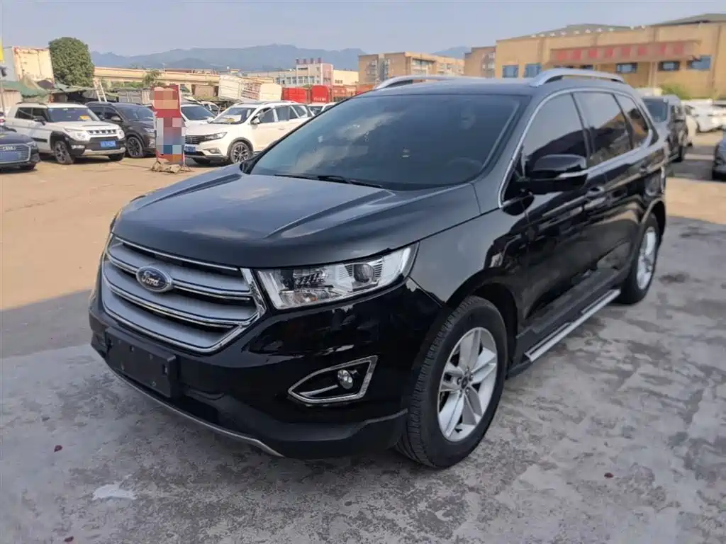 Ford Edge 2017 — фото 1