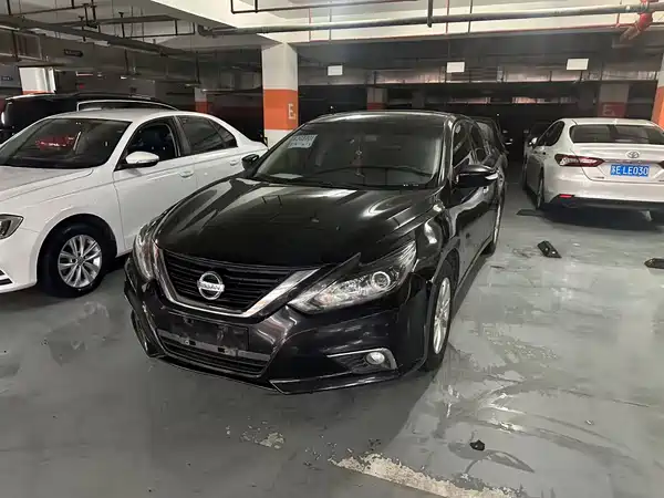 Nissan Teana 2018