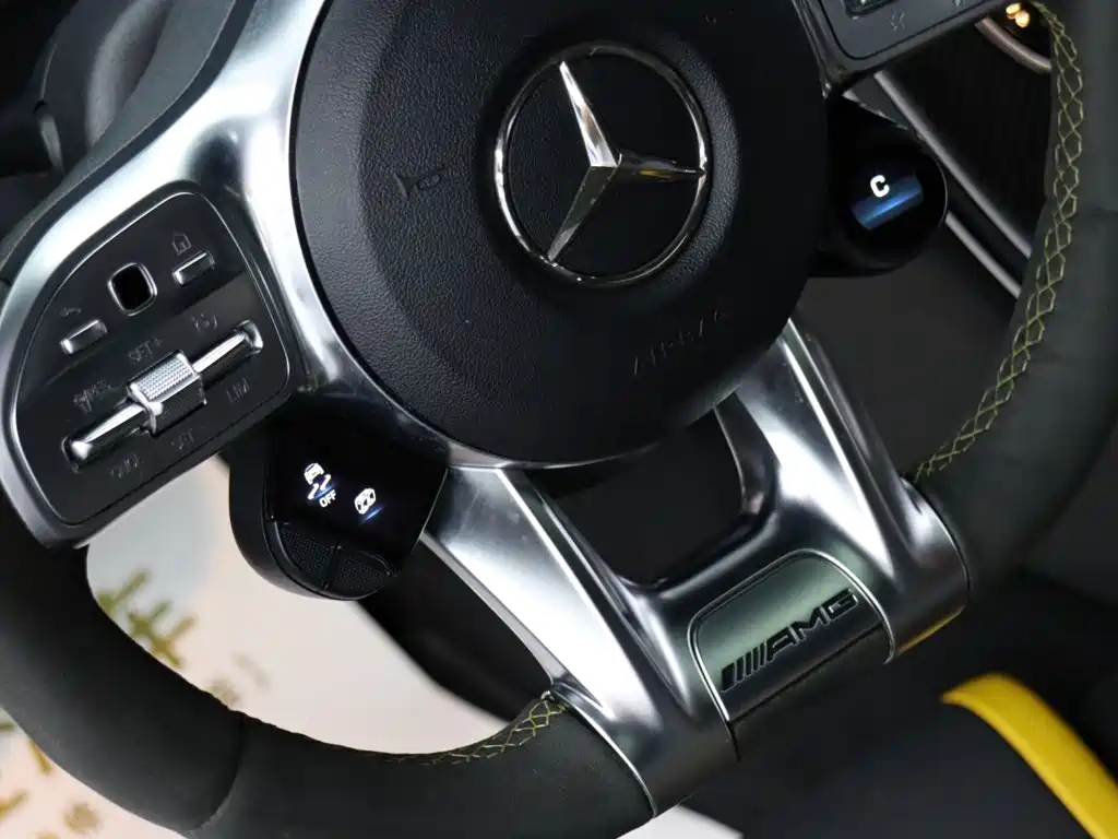 Mercedes-Benz C-Class AMG 2022 — фото 10