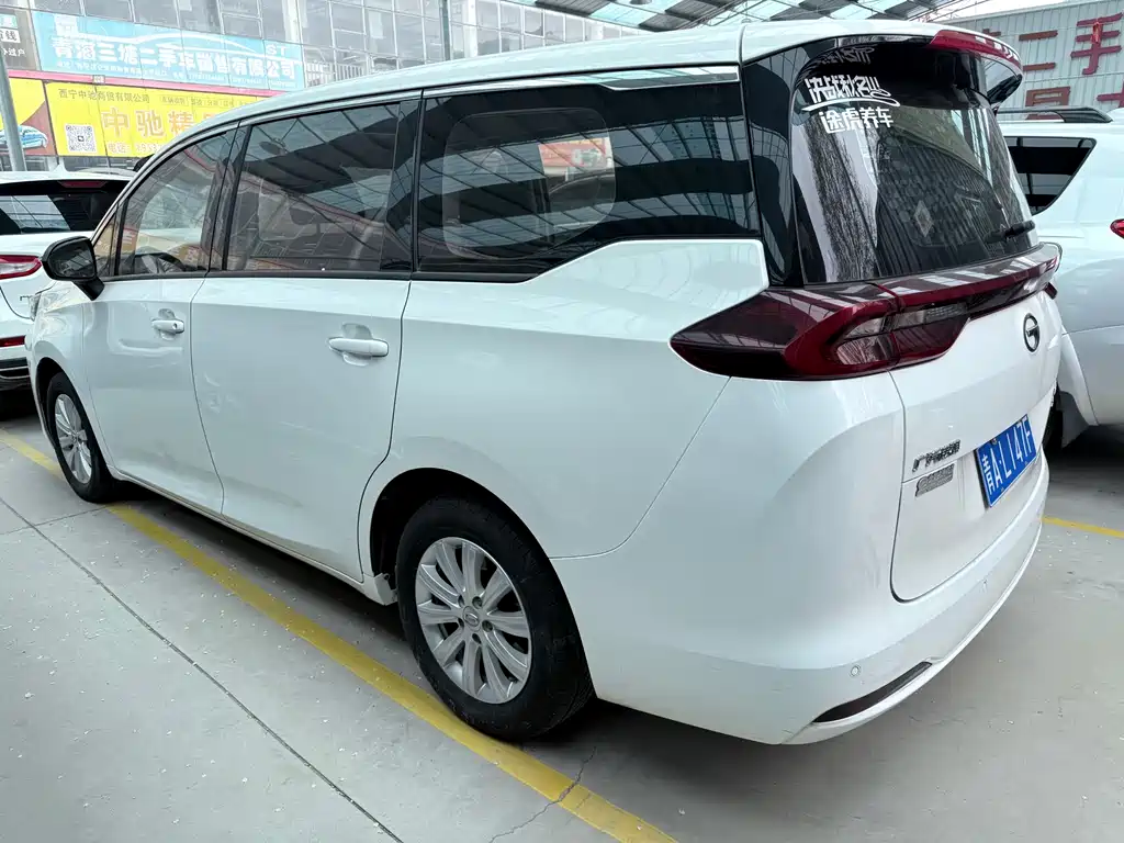 GAC Motor Trumpchi M6 2019 — фото 15