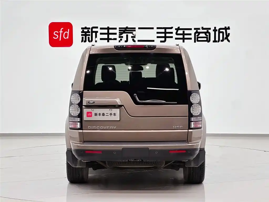 Land Rover Discovery 2015 — фото 7