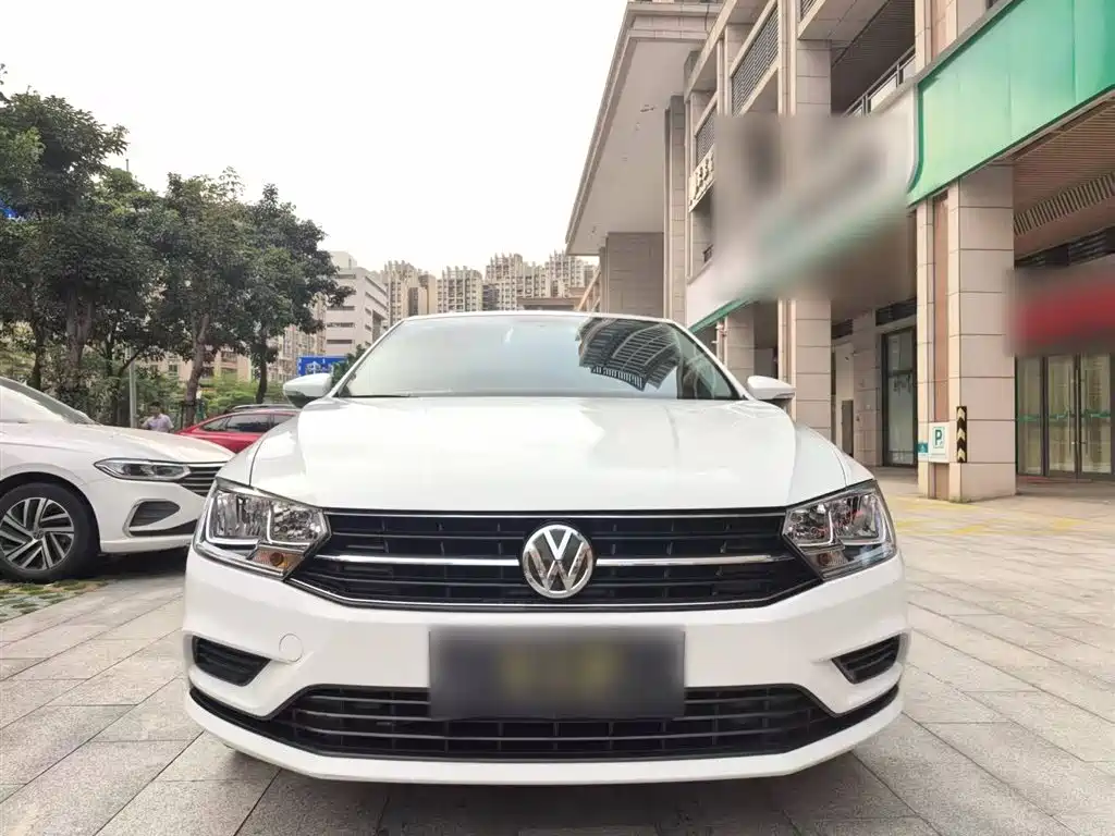 Volkswagen Bora 2023